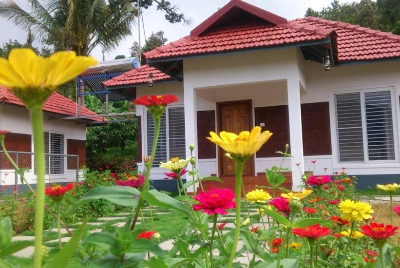 Himani Heritage Resorts, Formerly Camp Nishani Holidays Madikeri Exteriör bild